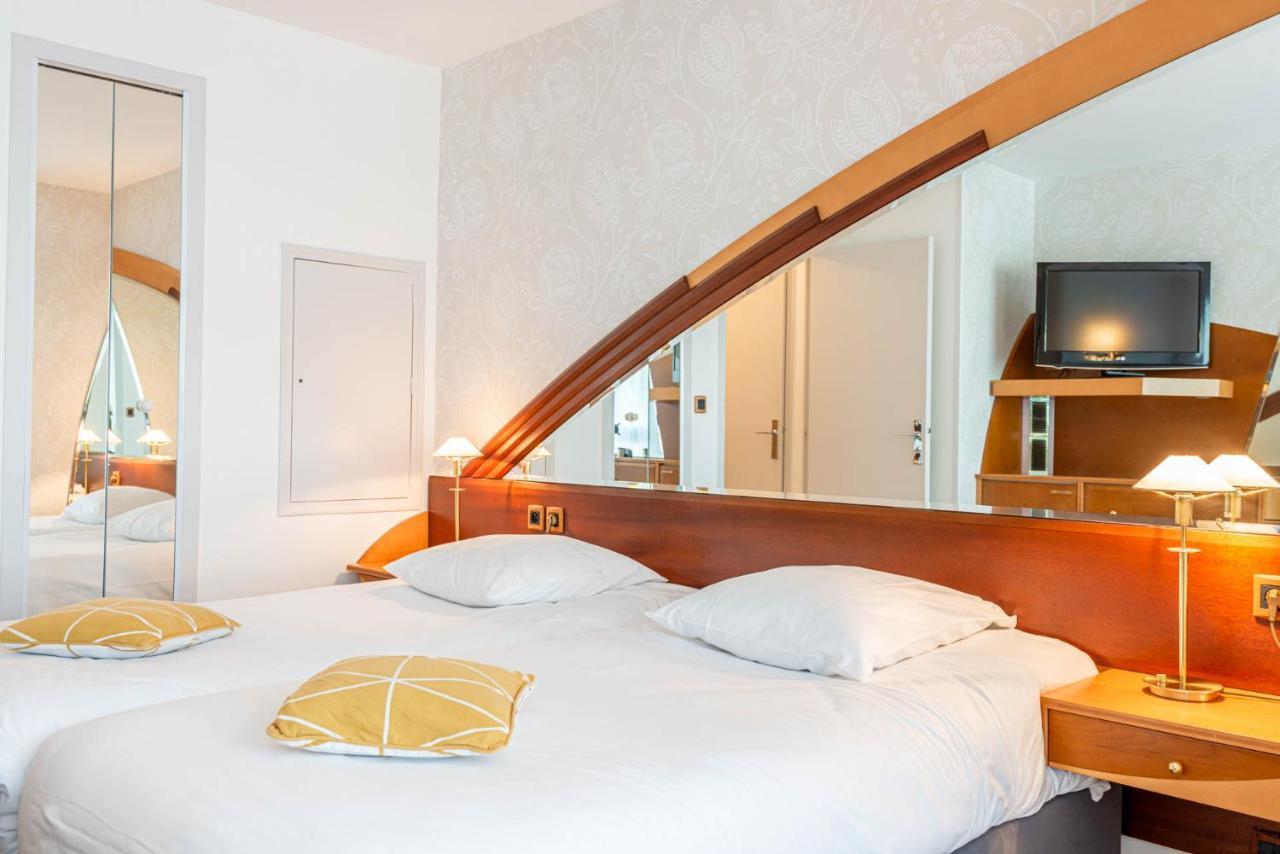 Le Crystal Dinard Plage ภายนอก รูปภาพ