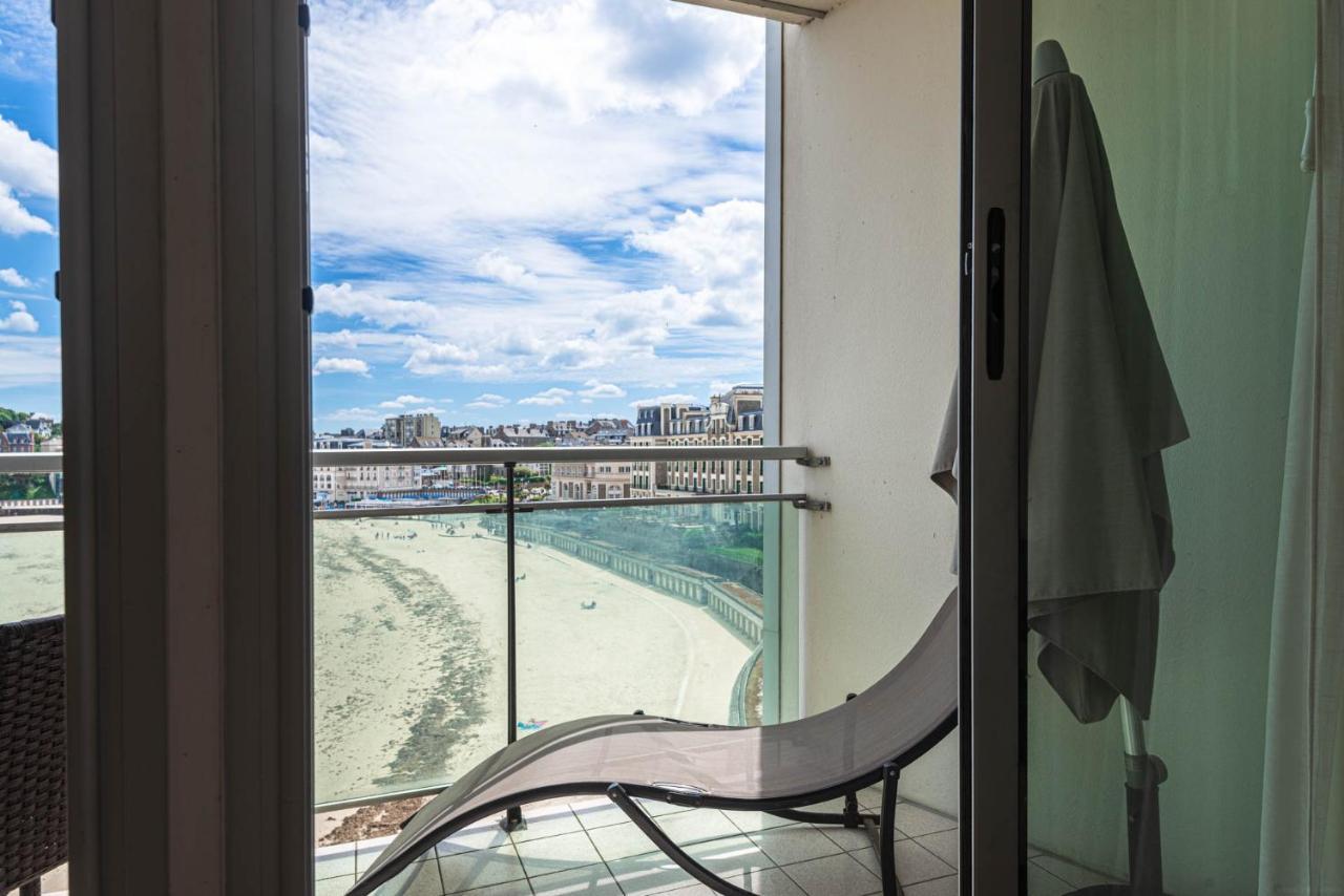 Le Crystal Dinard Plage ภายนอก รูปภาพ