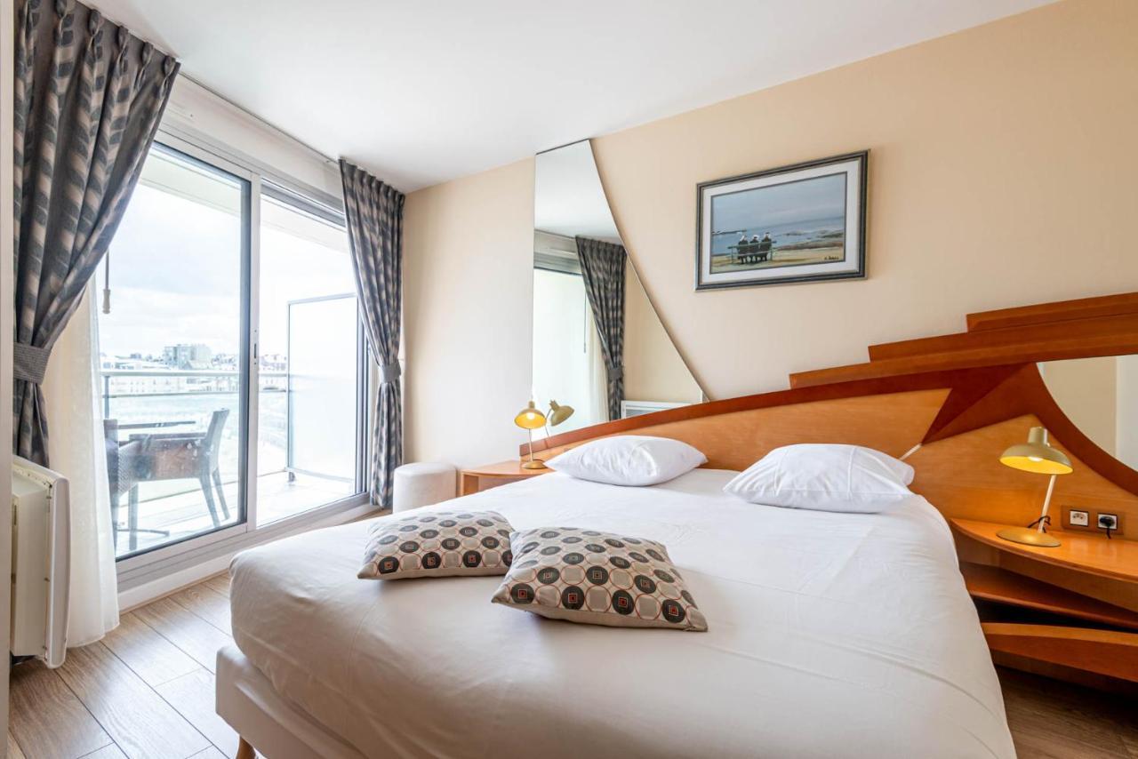 Le Crystal Dinard Plage ภายนอก รูปภาพ