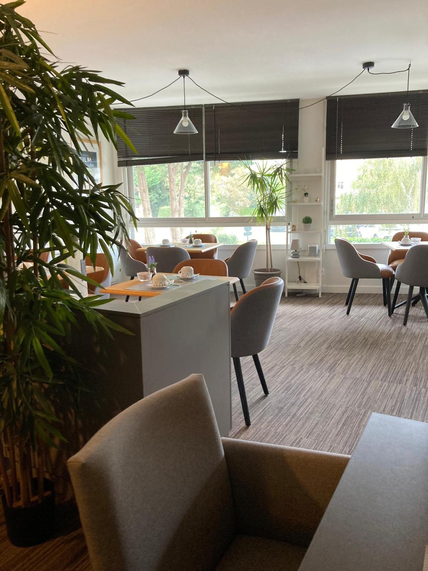 Le Crystal Dinard Plage ภายนอก รูปภาพ