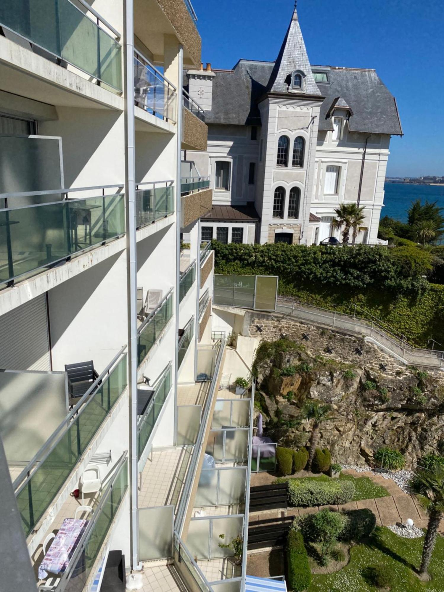 Le Crystal Dinard Plage ภายนอก รูปภาพ
