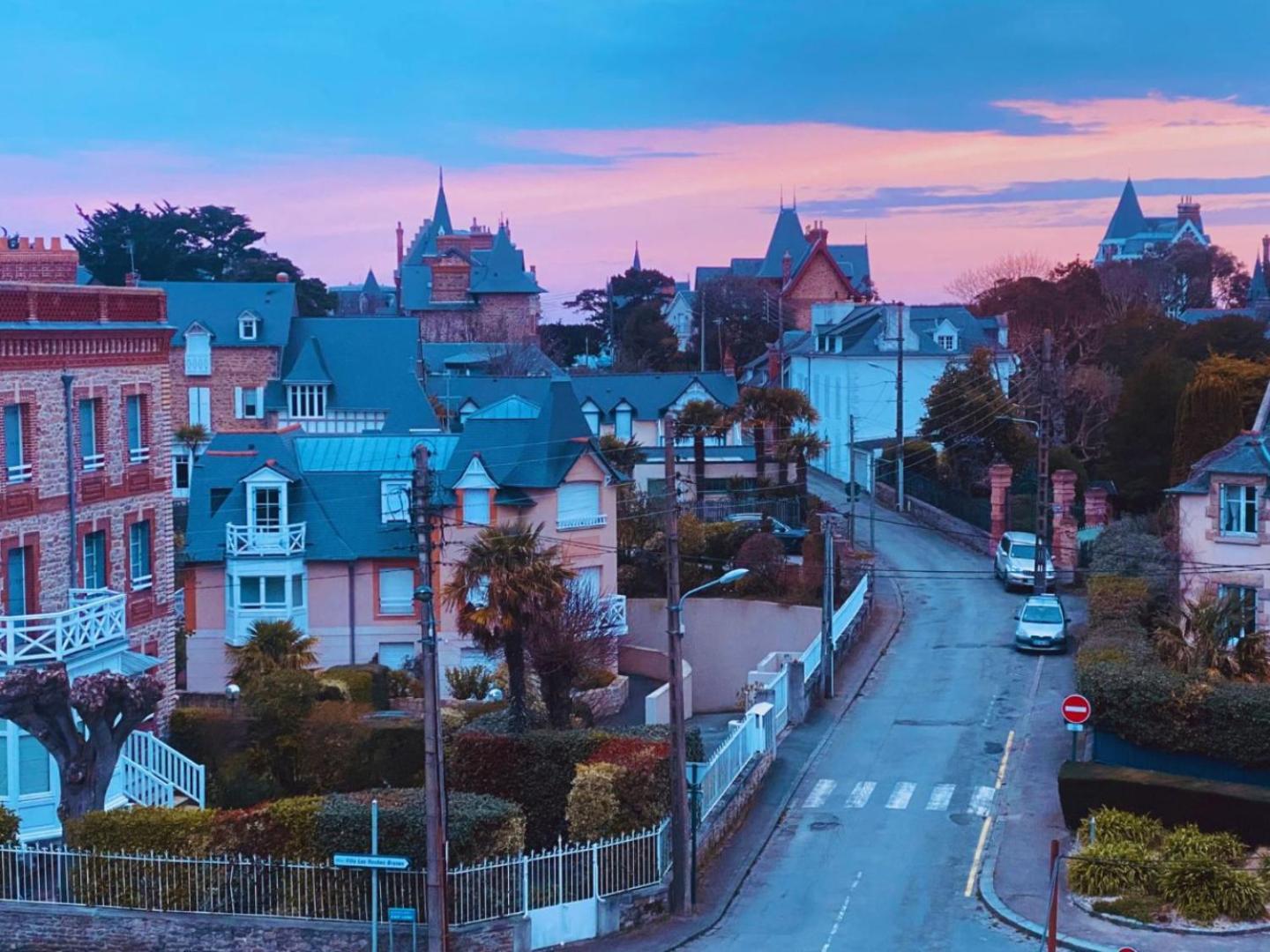 Le Crystal Dinard Plage ภายนอก รูปภาพ